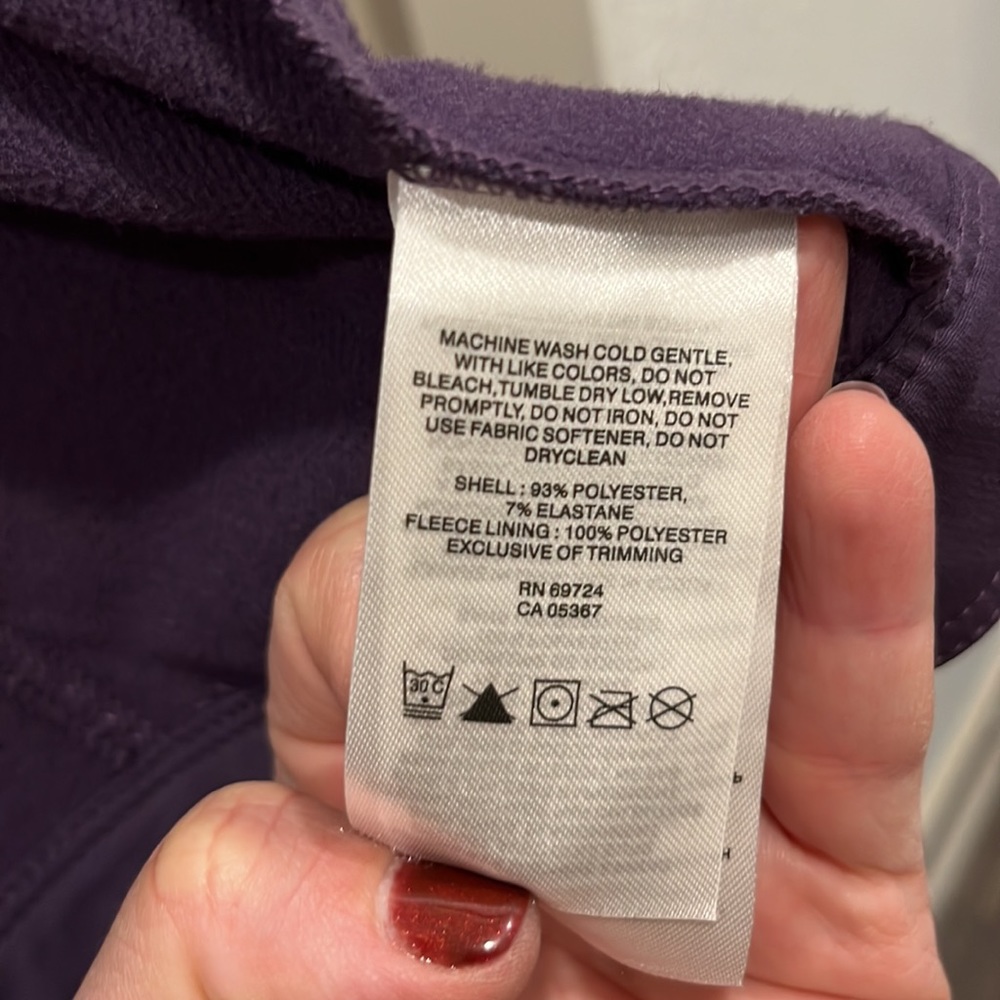 Vest - Picture 4 of 5